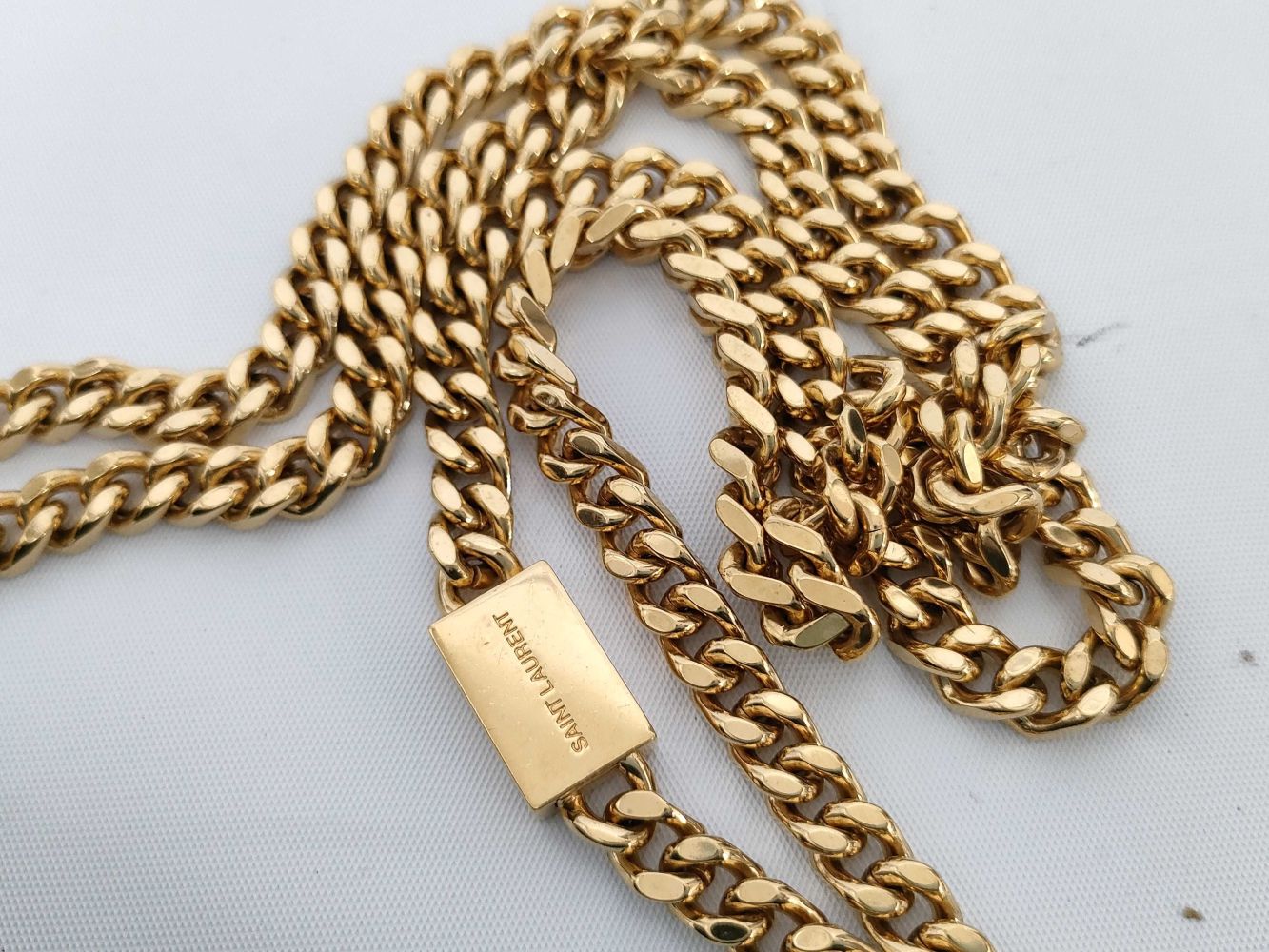 196